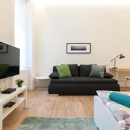 Apartman Luxury New-3bdr 3bth Sauna!city Center *